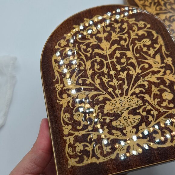 Pair of Vintage Sorrento Marquetry Folding Bookend with Hinges, Inlaid Wood - Picture 11 of 15